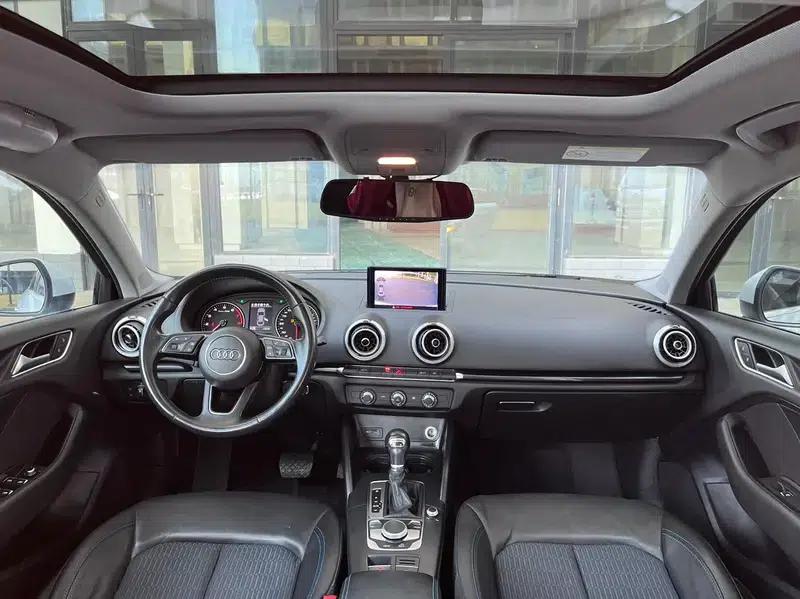 Audi A3 2018 30th Anniversary Edition Limousine 35 TFSI Fashion Model — миниатюра 9