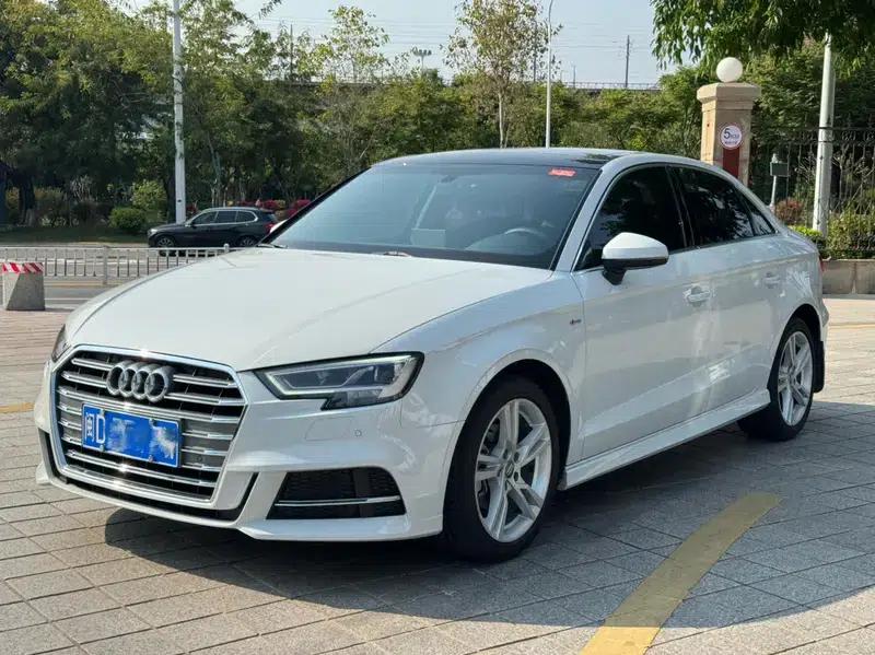 Audi A3 2020 Limousine 35 TFSI Fashion Edition (National V Emission Standard) — миниатюра 1