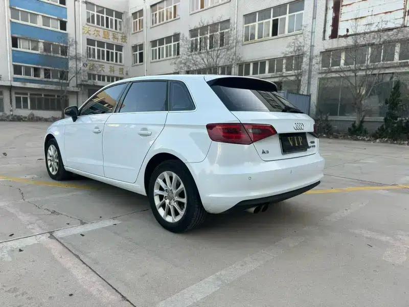Audi A3 2016 Sportback 35 TFSI Leading Edition — миниатюра 4