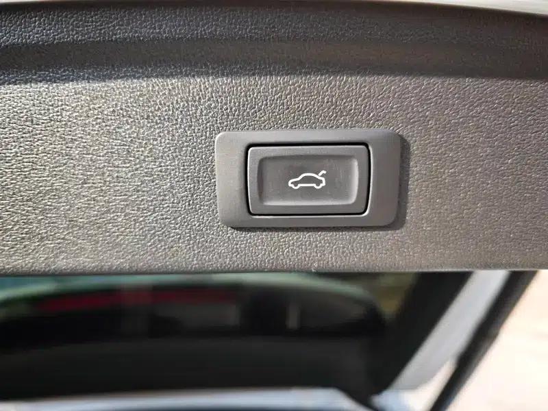 Audi A3 2021 Sportback 35 TFSI Fashion Sport — миниатюра 11