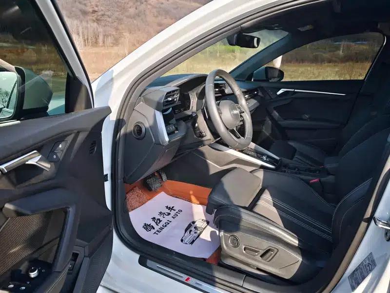 Audi A3 2021 Sportback 35 TFSI Fashion Sport — миниатюра 19