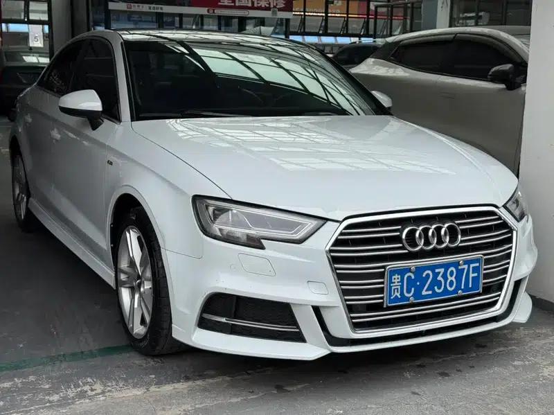 Audi A3 2019 Limousine 35 TFSI Fashion Edition (National V Emission Standard) — миниатюра 3