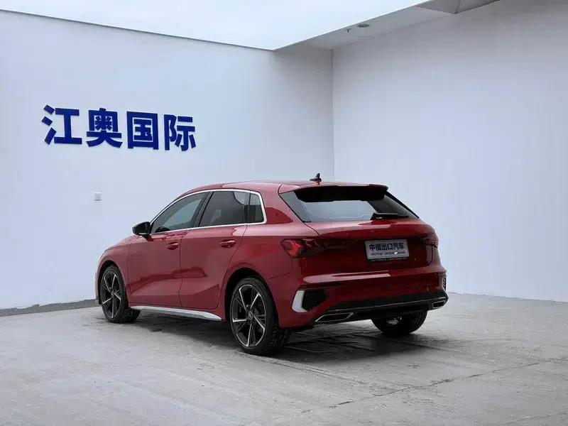 Audi A3 2022 Sportback 35 TFSI Fashion Sport — миниатюра 4