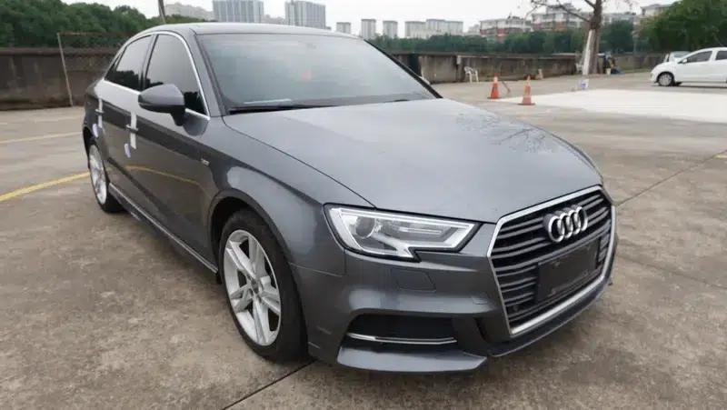 Audi A3 2018 30th Anniversary Edition Limousine 35 TFSI Fashion Model — миниатюра 3