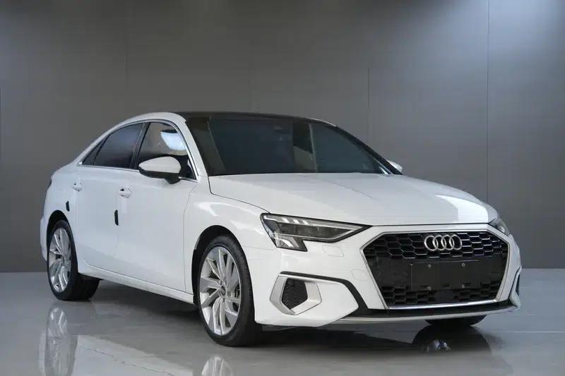 2021 Audi A3 A3L Limousine 35 TFSI Luxury Elegance — миниатюра 3