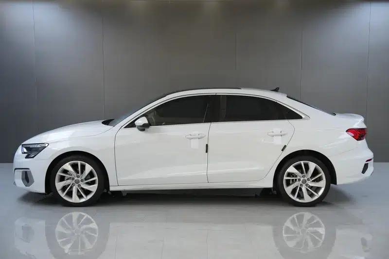 2021 Audi A3 A3L Limousine 35 TFSI Luxury Elegance — миниатюра 4