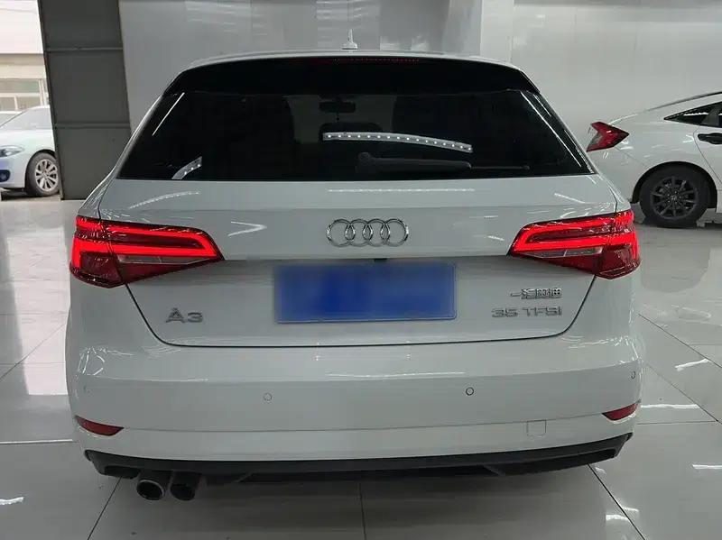 Audi A3 2018 30th Anniversary Edition Sportback 35 TFSI Progressive — миниатюра 5