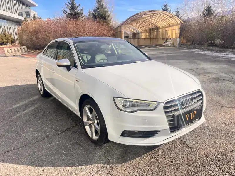 Audi A3 2014 Limousine 35 TFSI Automatic Comfort — миниатюра 3