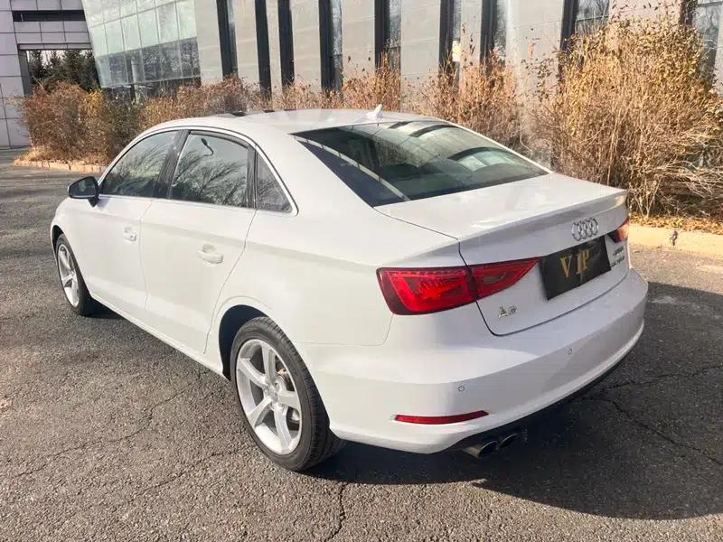 Audi A3 2014 Limousine 35 TFSI Automatic Comfort — миниатюра 4