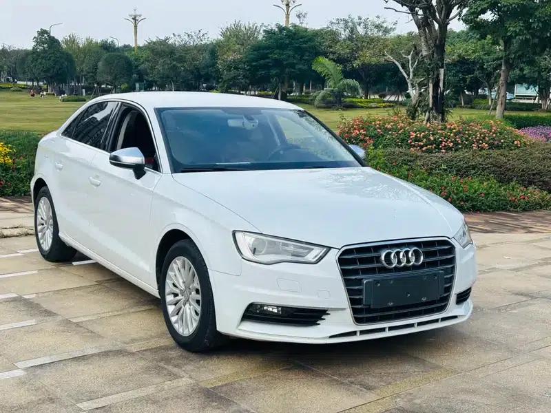Audi A3 2016 Limousine 35 TFSI Special Edition — миниатюра 3