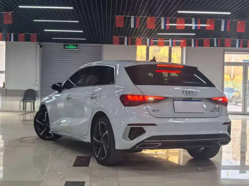 Audi A3 2022 Sportback 35 TFSI Fashion Sport — миниатюра 4
