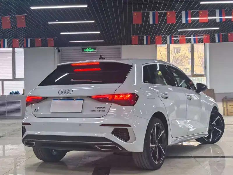Audi A3 2022 Sportback 35 TFSI Fashion Sport — миниатюра 6