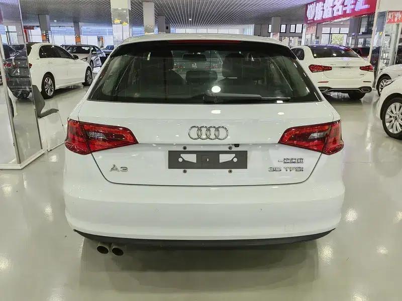 Audi A3 2015 Sportback 35 TFSI Millionth Anniversary Smart Edition — миниатюра 5