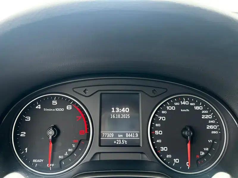 Audi A3 2015 Sportback 35 TFSI Millionth Anniversary Smart Edition — миниатюра 6