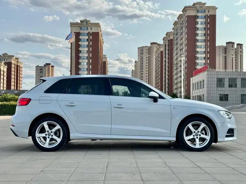 Audi A3 2018 30th Anniversary Edition Sportback 35 TFSI Fashion Model — миниатюра 7