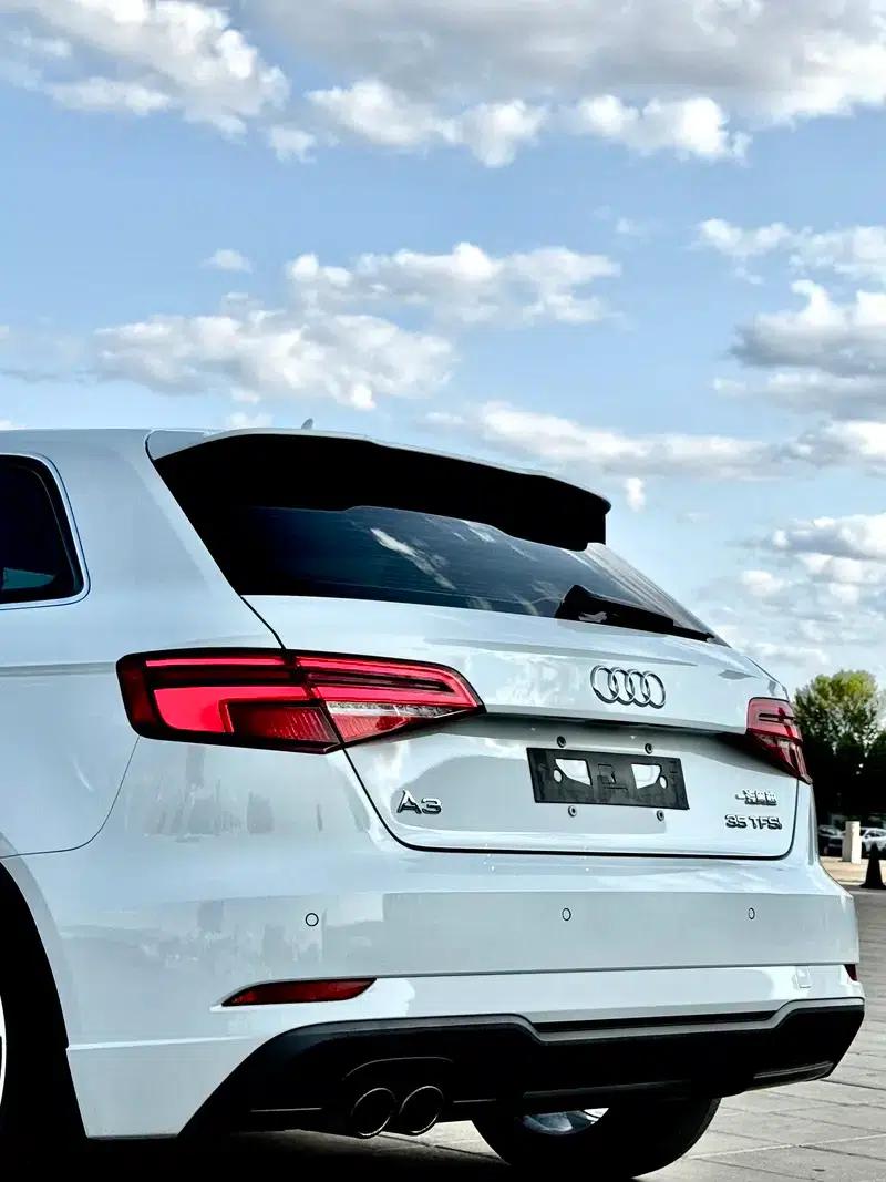 Audi A3 2018 30th Anniversary Edition Sportback 35 TFSI Fashion Model — миниатюра 8
