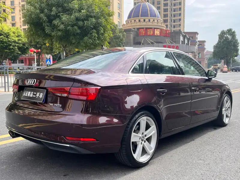 Audi A3 2018 30th Anniversary Edition Limousine 35 TFSI Fashion Model — миниатюра 7