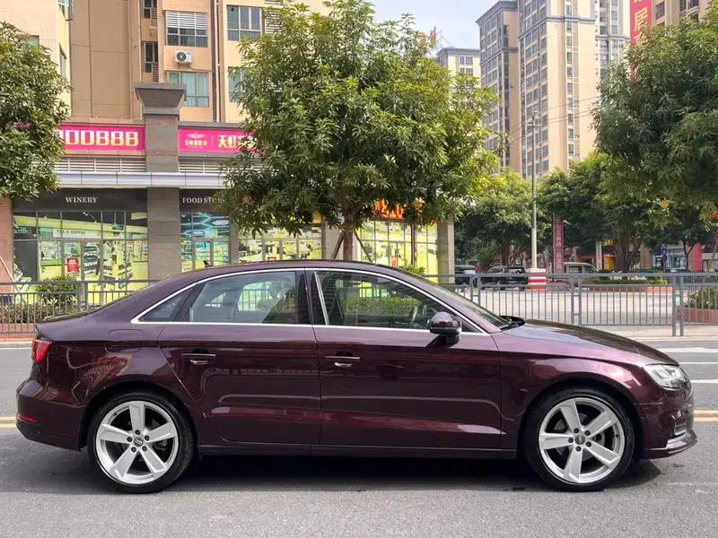 Audi A3 2018 30th Anniversary Edition Limousine 35 TFSI Fashion Model — миниатюра 8