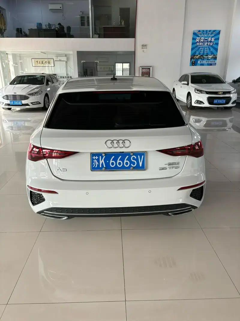 Audi A3 2023 Facelift Sportback 35 TFSI Fashion Sporty Model — миниатюра 5