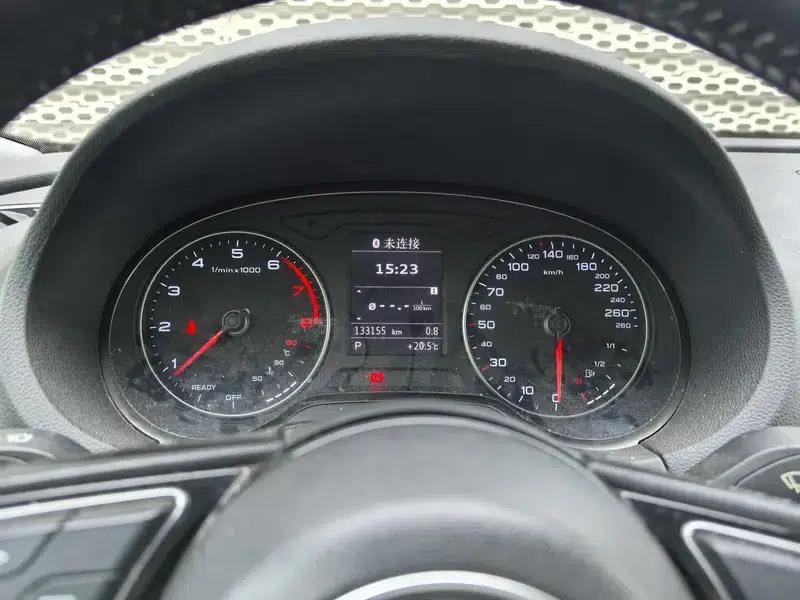 Audi A3 2017 Sportback 35 TFSI Fashion Edition — миниатюра 8