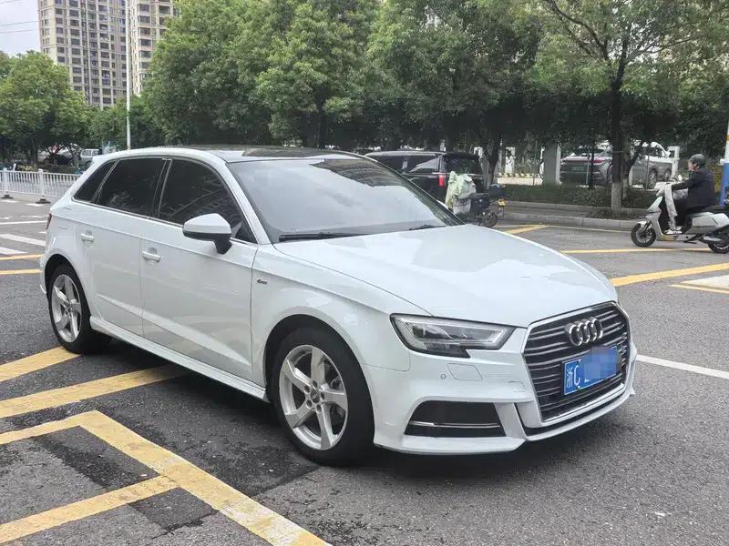 Audi A3 2019 Sportback 35 TFSI Fashion Edition (National V Emission Standard) — миниатюра 3