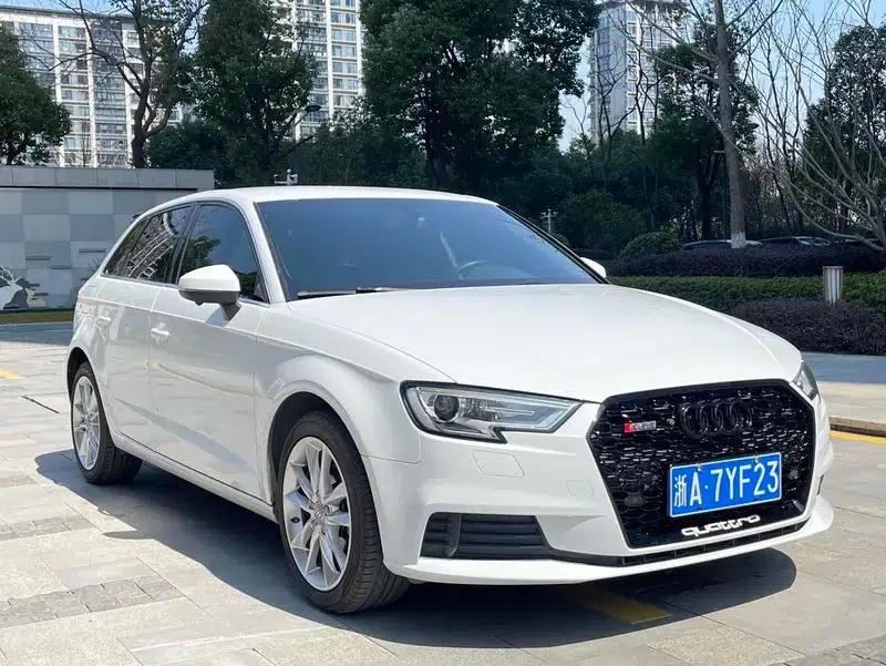 Audi A3 2018 30th Anniversary Edition Sportback 35 TFSI Progressive — миниатюра 3