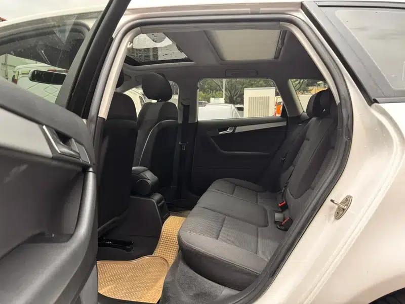 Audi A3 (Imported) 2010 Sportback 1.8T Luxury — миниатюра 10