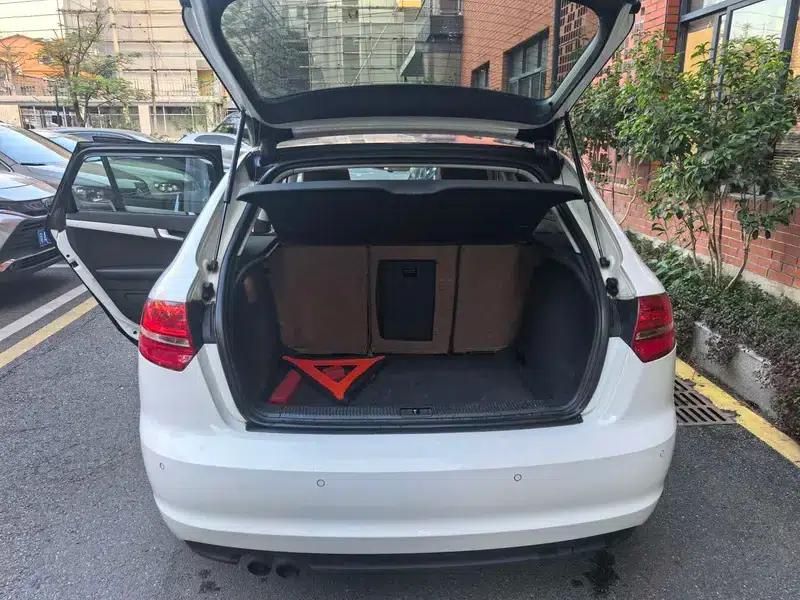Audi A3 (Imported) 2010 Sportback 1.8T Luxury — миниатюра 16