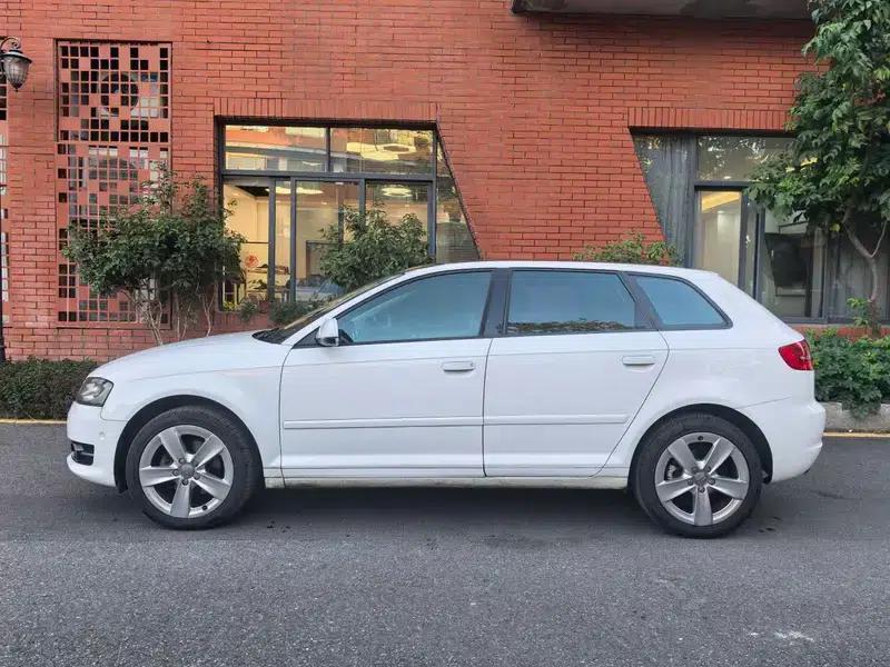 Audi A3 (Imported) 2010 Sportback 1.8T Luxury — миниатюра 4
