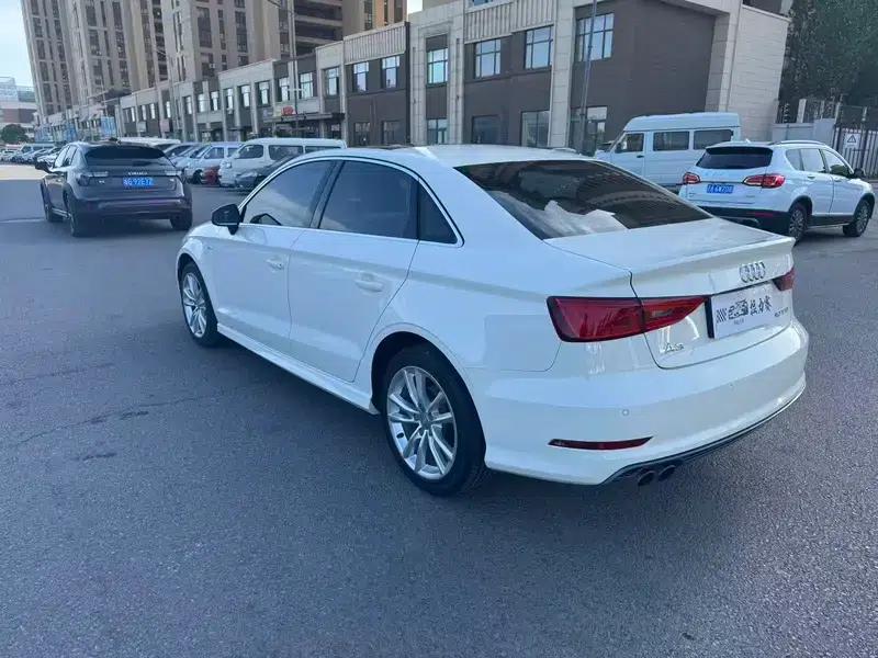 Audi A3 (Imported) 2014 Limousine 40 TFSI S line Comfort — миниатюра 4