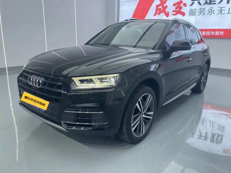 Audi Q5L 2020 45 TFSI Premium Elegance Edition — миниатюра 1