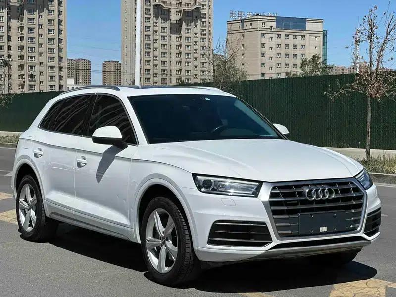 Audi Q5L 2018 40 TFSI Luxury Progressive Edition (National V Emission Standard) — миниатюра 3