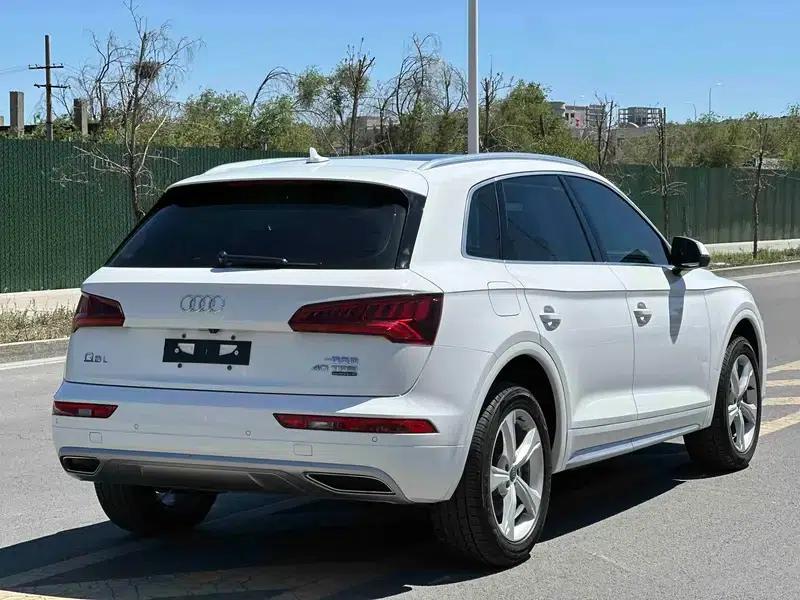 Audi Q5L 2018 40 TFSI Luxury Progressive Edition (National V Emission Standard) — миниатюра 6