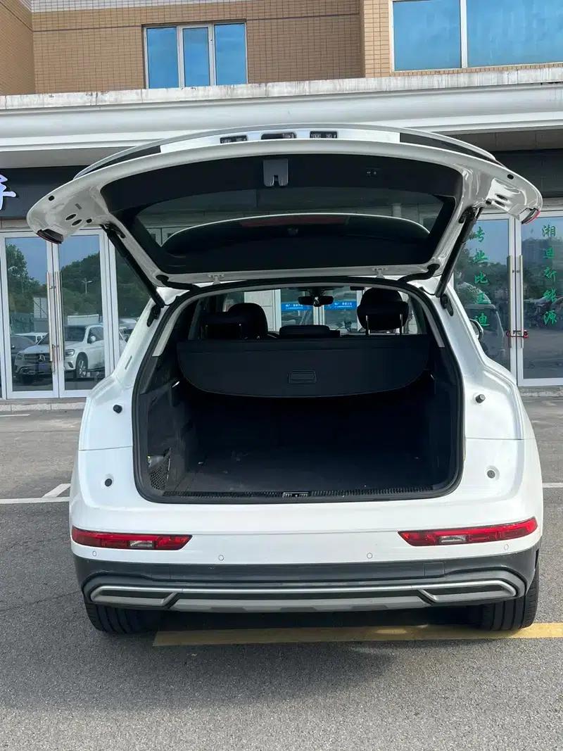 Audi Q5L 2022 40T RS Sport Package — миниатюра 11