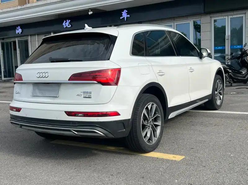 Audi Q5L 2022 40T RS Sport Package — миниатюра 6