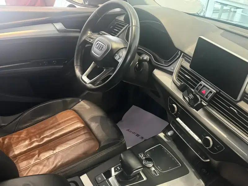 Audi Q5L 2020 40 TFSI Luxury Fashion Edition — миниатюра 14