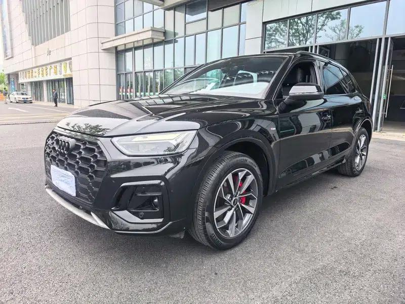 Audi Q5L 2022 40T Luxury Dynamic — миниатюра 1