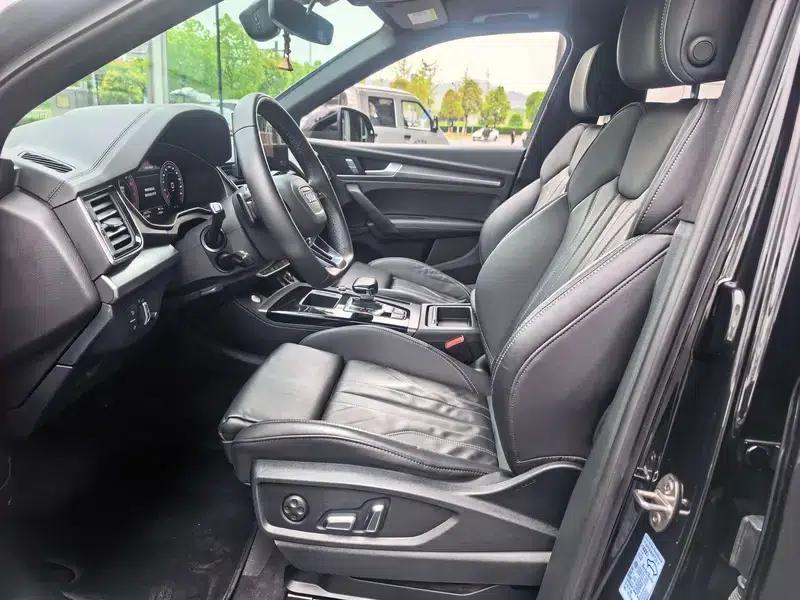 Audi Q5L 2022 40T Luxury Dynamic — миниатюра 24