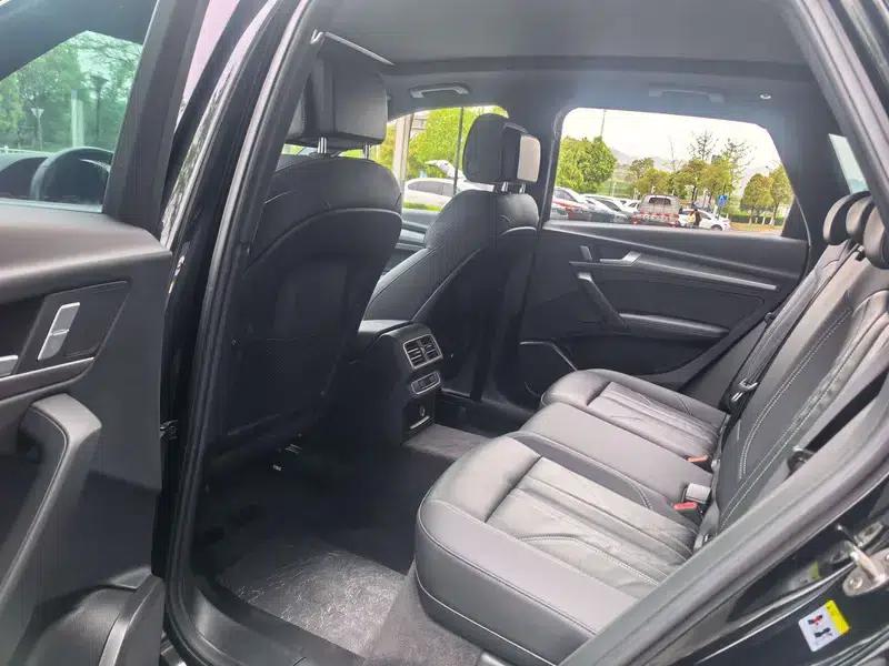 Audi Q5L 2022 40T Luxury Dynamic — миниатюра 25