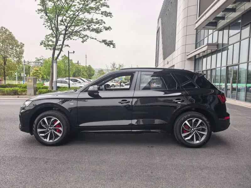 Audi Q5L 2022 40T Luxury Dynamic — миниатюра 4