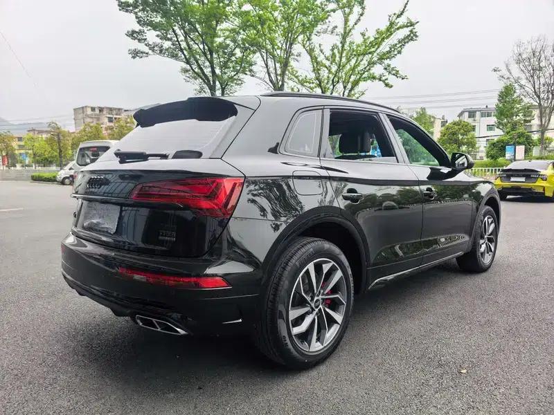 Audi Q5L 2022 40T Luxury Dynamic — миниатюра 7