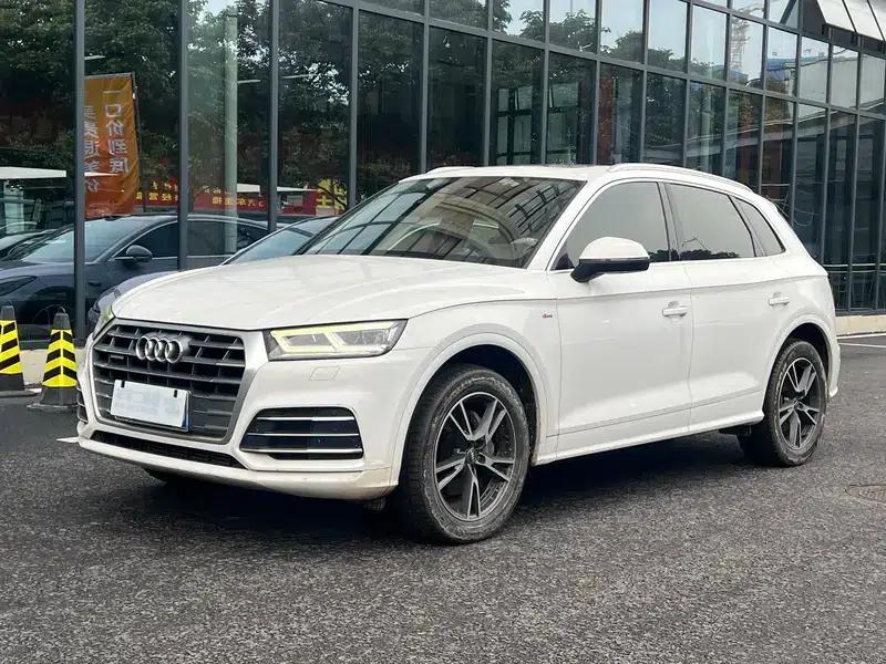 Audi Q5L 2018 40 TFSI Luxury Fashion Edition (China VI Emission Standard) — миниатюра 1