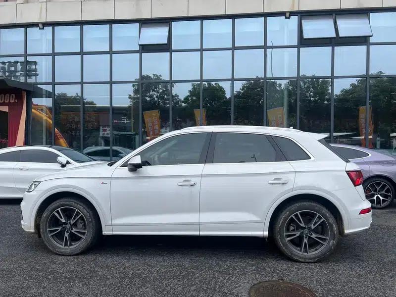Audi Q5L 2018 40 TFSI Luxury Fashion Edition (China VI Emission Standard) — миниатюра 3