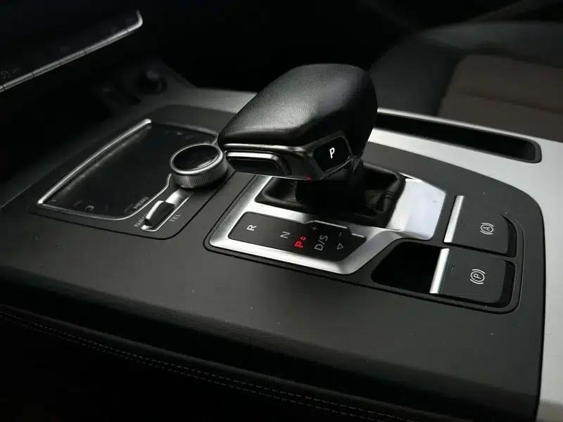 Audi Q5L 2018 40 TFSI Luxury Fashion Edition (China VI Emission Standard) — миниатюра 14