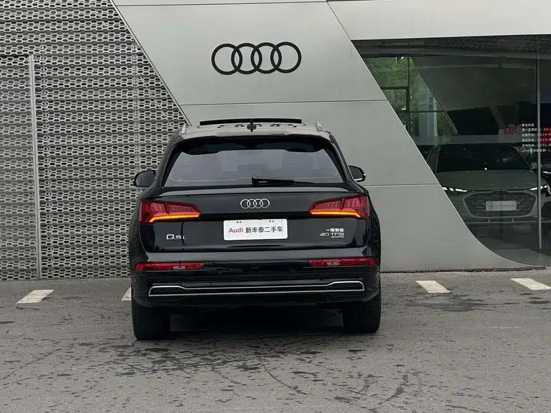 Audi Q5L 2018 40 TFSI Luxury Fashion Edition (China VI Emission Standard) — миниатюра 3