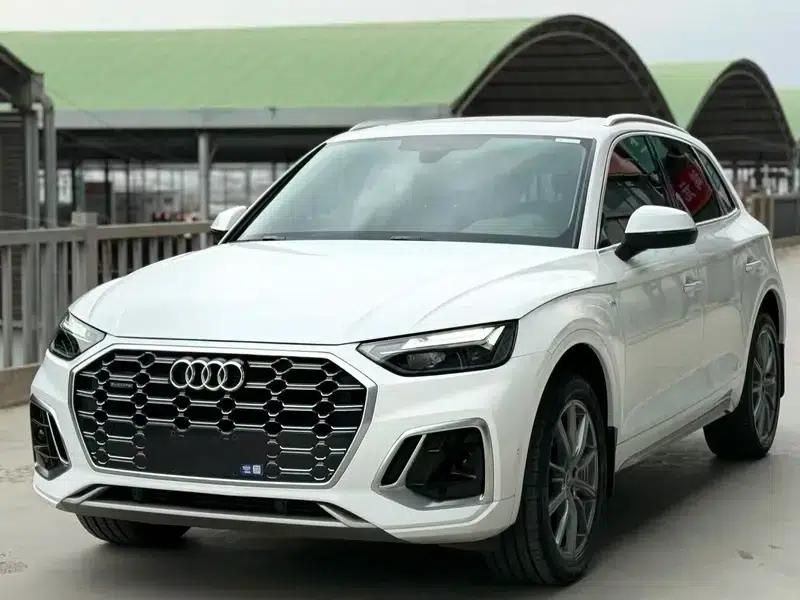 Audi Q5L 2022 40T Luxury Dynamic — миниатюра 1