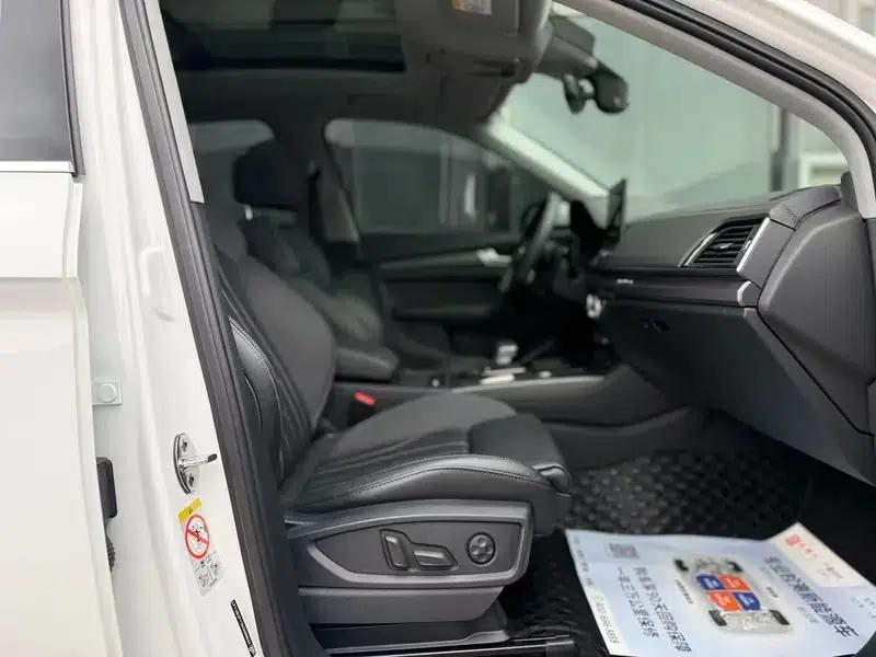 Audi Q5L 2022 40T Luxury Dynamic — миниатюра 17