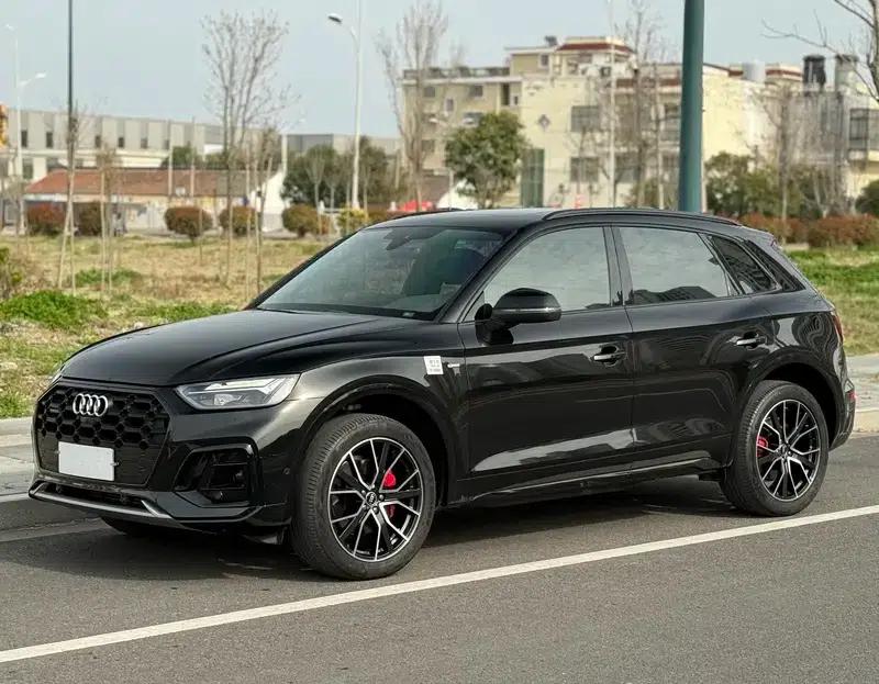 Audi Q5L 2024 45TFSI Luxury Dynamic — миниатюра 1