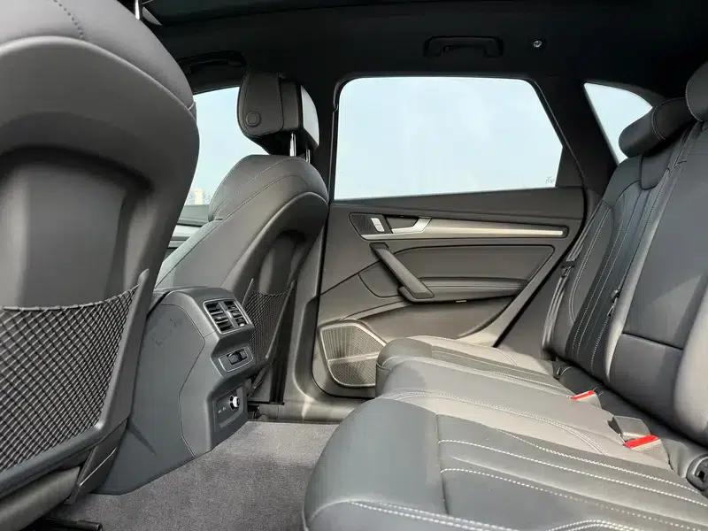 Audi Q5L 2024 45TFSI Luxury Dynamic — миниатюра 11