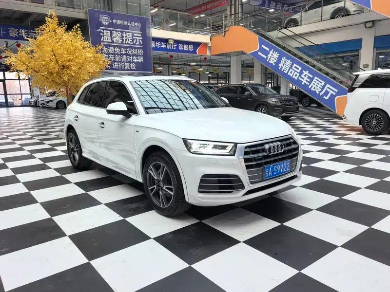 Audi Q5L 2018 40 TFSI Luxury Fashion Edition (National V Emission Standard) — миниатюра 3